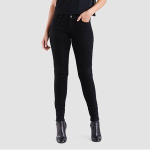 BNWT Levi’s 711 Black Skinny Jeans